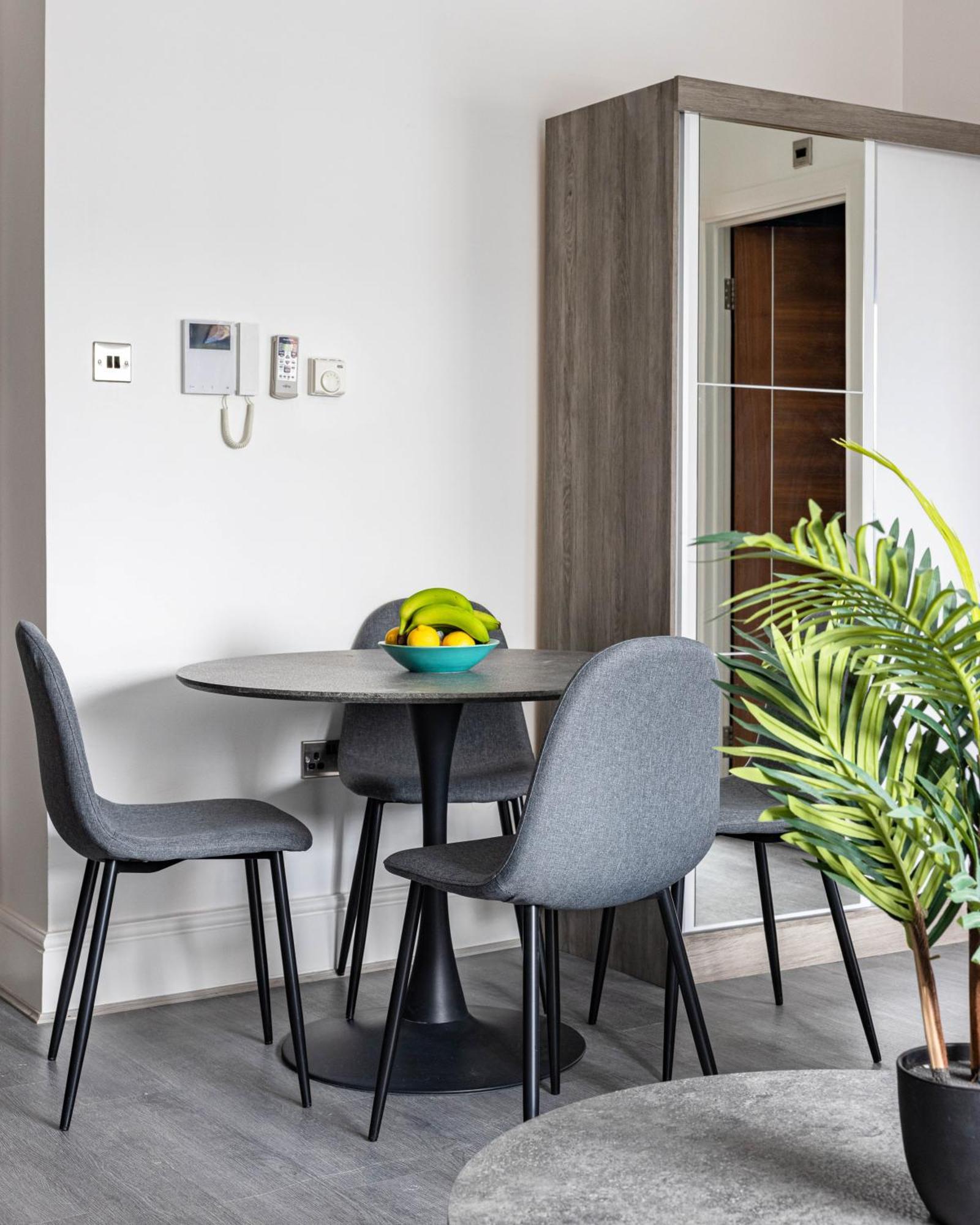 Edgware Road Apartments Лондон Екстер'єр фото